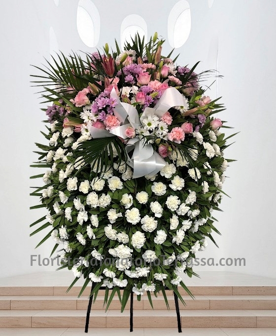 Corona Funeraria blanca y rosa para tanatorio