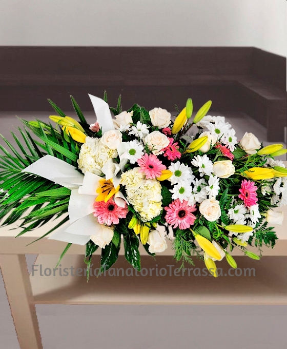 enviar centro de flores muy urgente para el Tanatorio de Terrassa, Enviar flores para difuntos en Terrassa, Mandar flores de funeral al Tanatorio de Terrassa